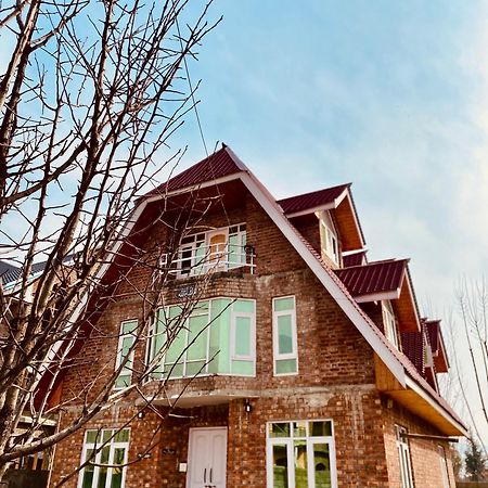 Al Jalal Resort Srīnagar Dış mekan fotoğraf